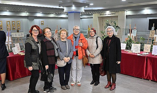 Başkan Zeyrek Kalem, Kağıt, Mürekkep ile Şiir Yolculuğu Sergisini Açtı