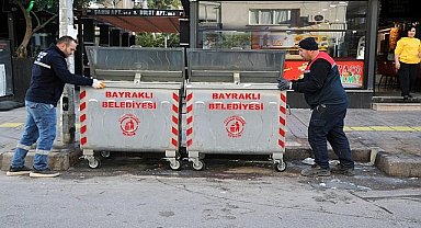 Bayraklı'da çöp konteynerleri yenileniyor