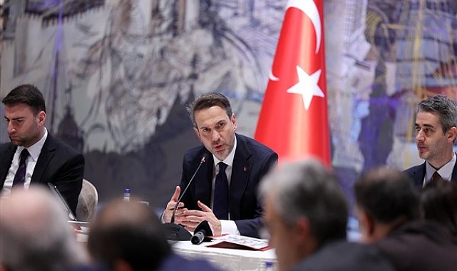 Bayraktar: Suriye'ye elektrik iletim altyapısının incelenmesi için heyet göndereceğiz