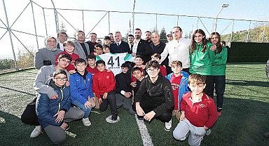 Büyükşehir'den, İzmit Ayazma'ya sentetik futbol sahası