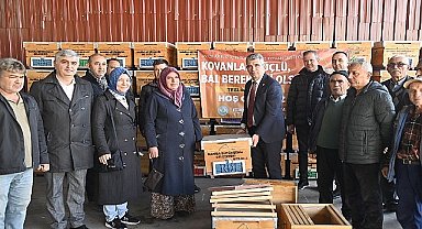 Büyükşehir'in yüzde 50 hibe ile kovan desteği başladı