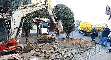 Çarşıda değişim zamanı: Efes Selçuk'ta doğal gaz ve altyapı çalışmaları başladı