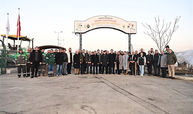 CHP heyeti ve Başkan Şahin'den barınak ziyareti