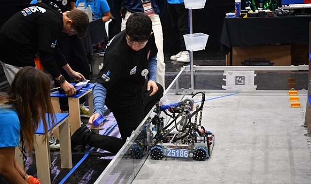 Fırst Team Challenge'ın ilk Türkiye Şampiyonası Beylikdüzü'nde yapıldı