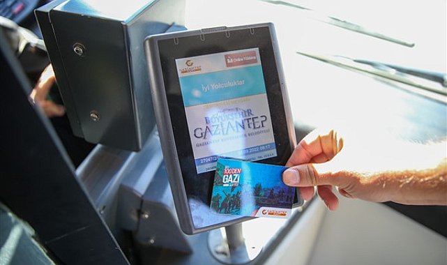 Gaziantep Büyükşehir, üniversite öğrencilerine 22 ücretsiz biniş hakkı tanıdı