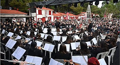Geleceğin müzisyenleri Kepez'de sahne aldı
