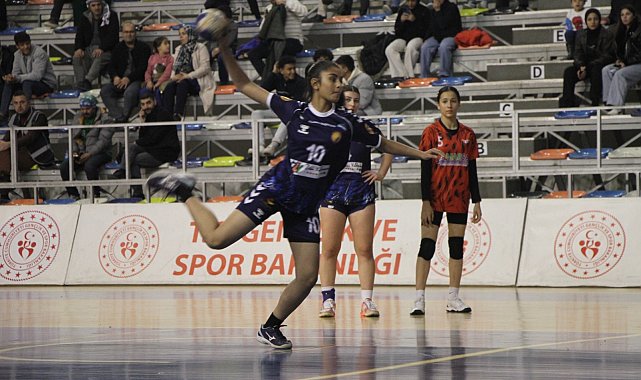 Güneşin Çocukları Spor Kulübü, liderliğini sürdürdü