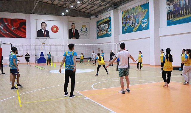 Haliliye Belediyesi'nden POMEM sınavına hazırlanan gençler için ücretsiz kurs