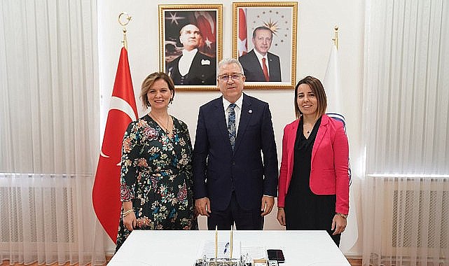 Hemodiyaliz hastalarının beslenme ve sıvı takibine yönelik yapay zeka destekli mobil uygulama geliştirecekler