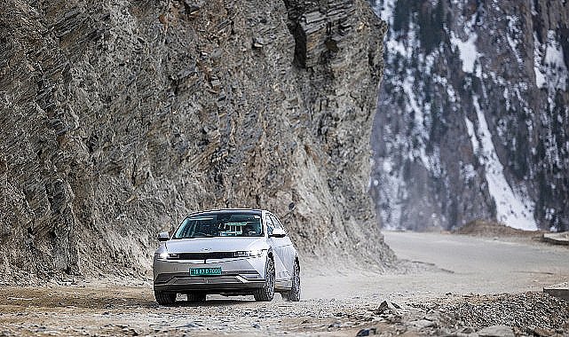 Hyundai IONIQ 5 Adını Rekorlar Kitabına Yazdırdı.