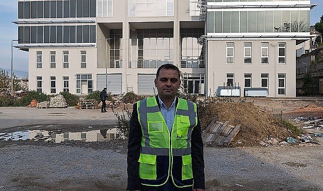 İzmir Büyükşehir Belediyesi'nin ek hizmet binası yakında hizmete girecek
