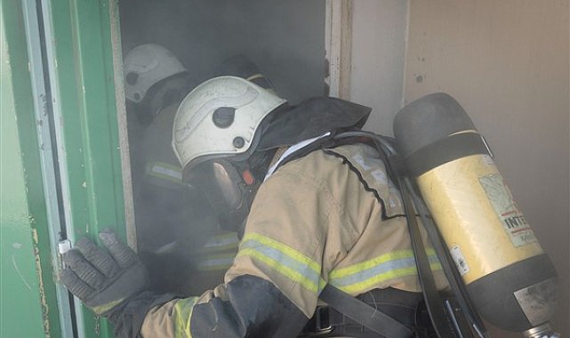 İzmir İtfaiyesi’nden baca, soba yangınları ve zehirlenmelere karşı uyarı