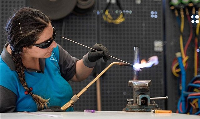İzmir Meslek Fabrikası bu yıl 8 bin 500’ü aşkın kişiye eğitim verdi