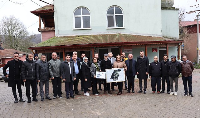 İzmit Belediyesi, Kozluca ve Eseler Köyü sakinlerinin ihtiyaçlarını yerinde tespit etti
