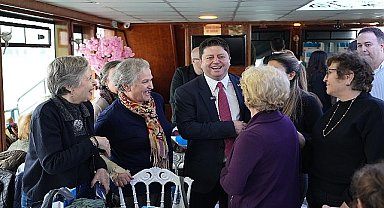 Kadıköy Huzur Vapuru, ilk seferini yaptı