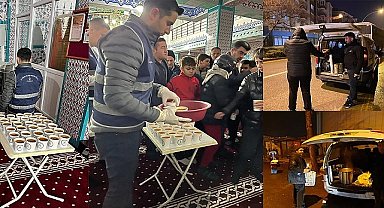 Kahramankazan Belediyesi, soğuk kış aylarında içleri ısıtmak için vatandaşlara her sabah sıcak çorba ikram ediyor.