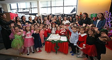 Karşıyaka'da 7'den 70'e yılbaşı coşkusu