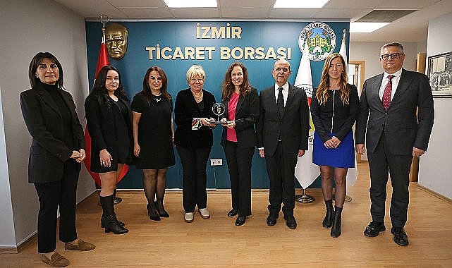 Karşıyaka'nın 'HPV Aşı Kampanyası' büyüyor!