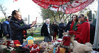 Karşıyaka'nın 'Yeni Yıl Pazarı'na büyük ilgi
