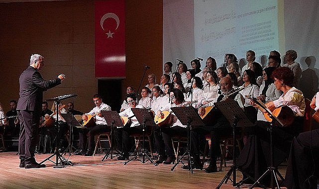 Keçmek kursiyerlerinden yılsonu konseri