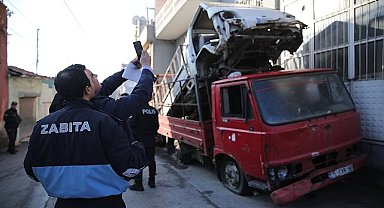 Konak zabıtasından hurdacılara ve hurda depolarına sıkı denetim