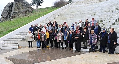 Köprübaşılı Kadınlar Manisa'yı Adım Adım Gezdi