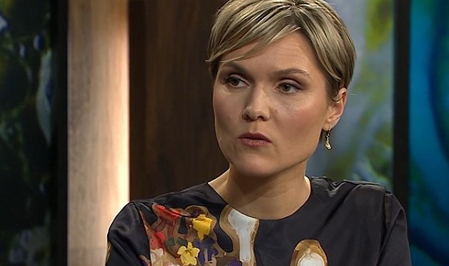 Kristrun Frostadottir İzlanda ve dünyada görevdeki en genç başbakanı oldu
