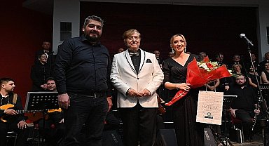 Manisa'da Türk Sanat Müziği Şöleni