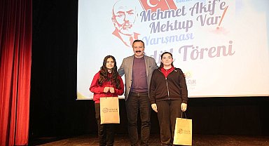 Mehmet Akif Ersoy'a Gölcüklü Öğrencilerden Duygu Dolu Mektuplar
