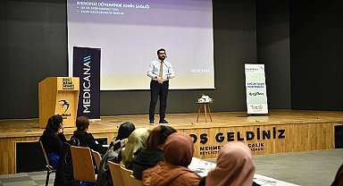 Menopoz Sürecinin Zorlukları Menopoz Okulu'nda Ele Alındı