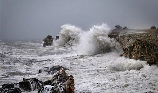 Meteorloji'den denizlerde fırtına uyarısı