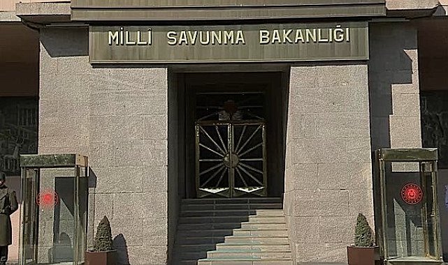 MSB'den çocuklara uçak deneyimi