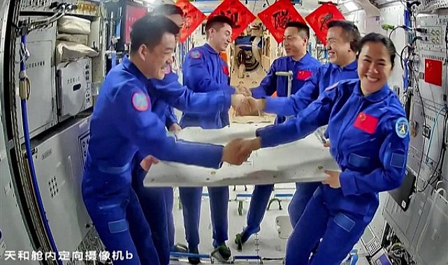 Shenzhou-19 taykonotları, ilk kez uzay aracı dışına çıkacak