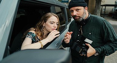 Sinemanın son dönemdeki yıldız ikilisi Yorgos Lanthimos ve Emma Stone'un birlikte imza attıkları iddialı filmler, sadece Disney+'ta!