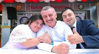 “Sizler, kararlılığın ve umudun simgelerisiniz