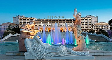 Titanic Hotels'de Yeni Yıl Büyüsüne Kapılın!