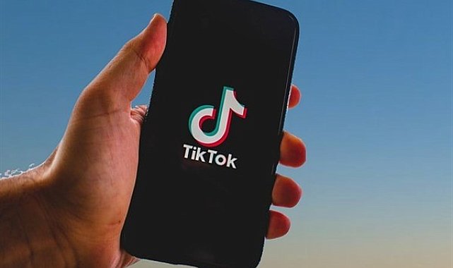 Trump, TikTok CEO'suyla Mar-a-Lago'da bir araya geldi