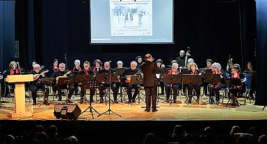 Türk kadınının gurur gününde muhteşem konser
