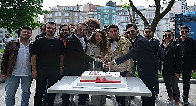 'Yeniden Başlamak' 27 Aralık 2024'te Sinemalarda!