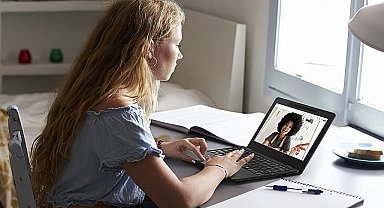 Acer, Artırılmış Dayanıklılık ve Kullanıcı Algılama Yazılımıyla Eğitim Pazarına Yönelik Yeni TravelMate Dizüstü Bilgisayarlarını Tanıttı