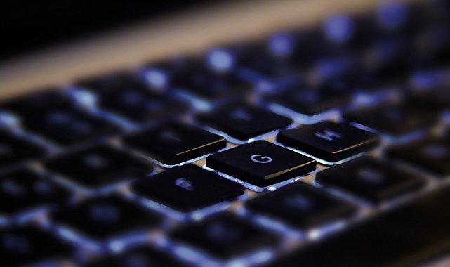 Aztek Teknoloji'den mağaza açılışı