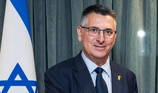 Bakan Saar, Trump'ı ABD Devlet Başkanı olmasını tebrik etti