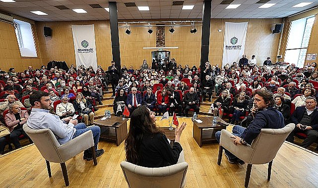Bakırköy belediyesi usta gazeteci uğur mumcu'yu andı