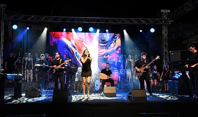 Balıkesir’den İstanbul’a gençlik ve sanat köprüsü