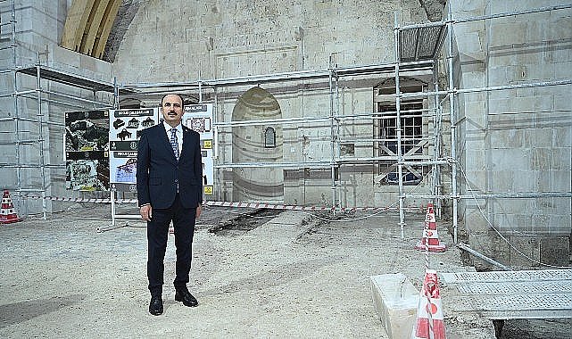 Başkan Altay: “Hatay Habib-i Neccar Camii'nin Yeniden İmal Edilen Ahşap Kubbesi Yerine Yerleştirildi