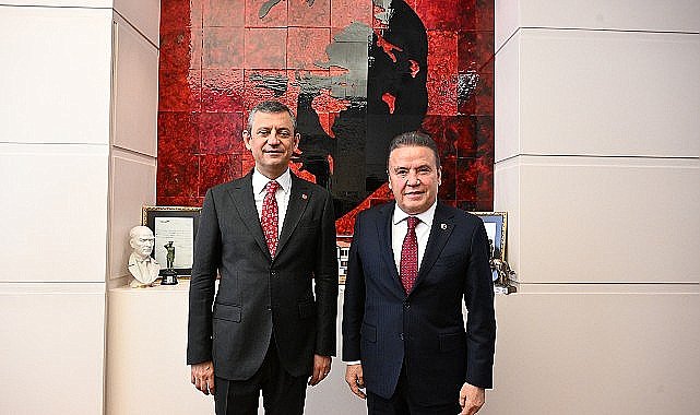 Başkan Böcek'ten CHP lideri Özel'e ziyaret