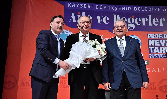 Başkan Büyükkılıç, Aile ve Değerler Konferansı'na katıldı
