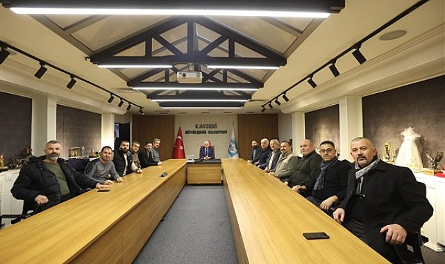 Başkan Büyükkılıç, Yeraltı Çarşısı esnafını ağırladı