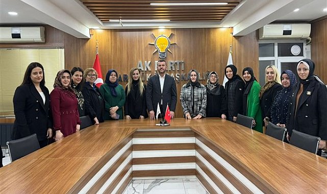 Başkan Çetinkaya’dan AK Parti Karabük Kadın ve Gençlik Kollarına ziyaret