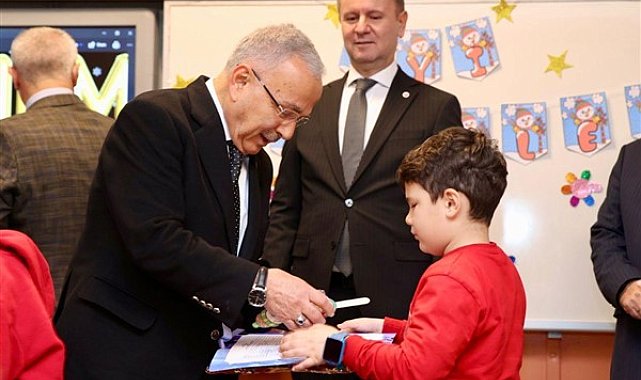 Başkan Güler, karne dağıtım töreni katıldı